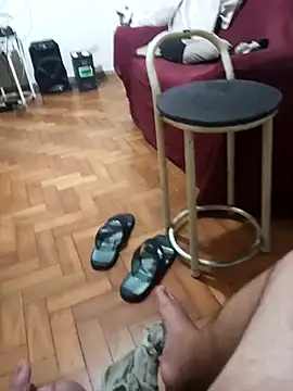 lobomisterioso13 online show from 12.22.25