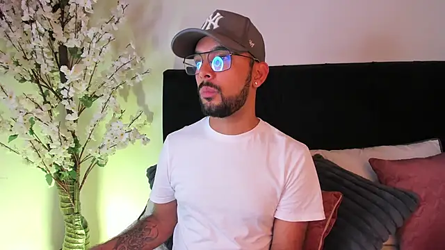  PauloDaSilva  online show from 03.26.26