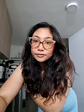 Snapshot of Mia_Ruiz chatting on 01.29.25 Mia Ruiz online show from 01.29.25