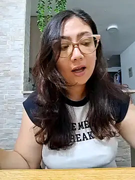 Snapshot of Mia_Ruiz chatting on 03.07.25 Mia Ruiz online show from 03.07.25