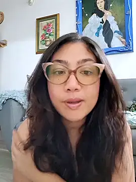 Snapshot of Mia_Ruiz chatting on 03.09.25 Mia Ruiz online show from 03.09.25