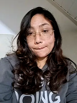 Snapshot of Mia_Ruiz chatting on 10.02.25 Mia Ruiz online show from 10.02.25