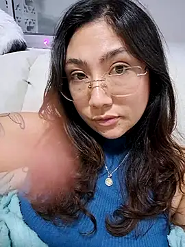 Snapshot of Mia_Ruiz chatting on 11.09.25 Mia Ruiz online show from 11.09.25