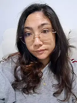 Snapshot of Mia_Ruiz chatting on 12.02.25 Mia Ruiz online show from 12.02.25