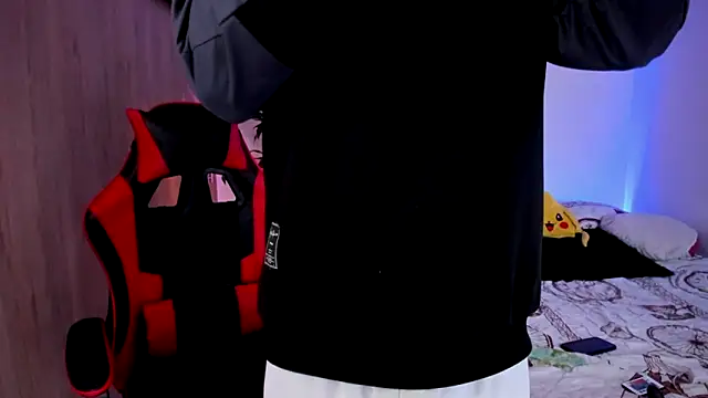 aldrinwhite online show from 03.17.26