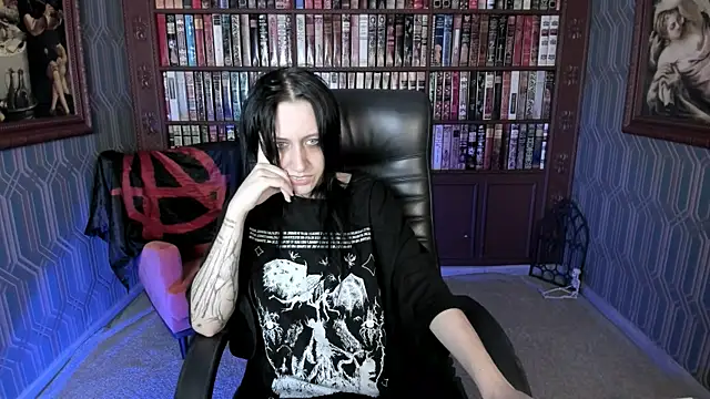 Medusa  Gorgona online show from 06.25.26