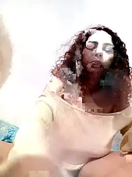 Mommy-Hot online show from 11.03.25