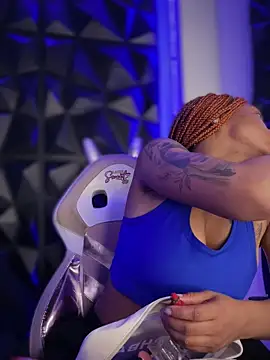 Melany Williams online show from 11.30.25