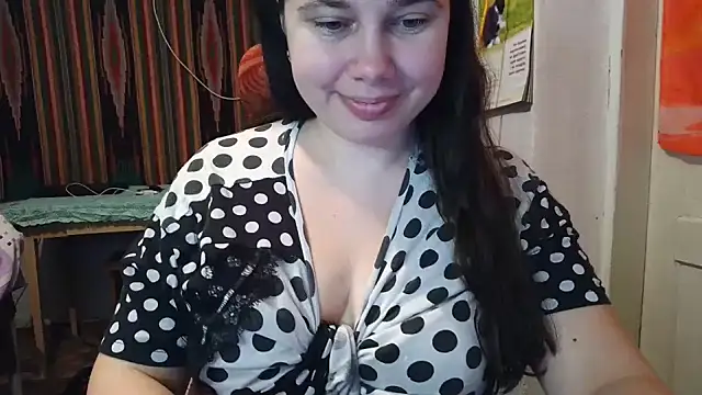Cora Maro online show from 01.31.25
