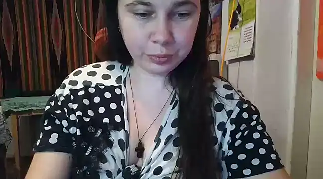 Cora Maro online show from 02.01.25
