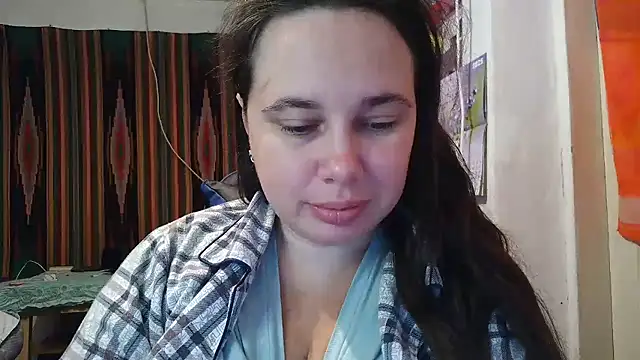 Cora Maro online show from 10.01.25