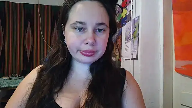 Cora Maro online show from 10.09.25