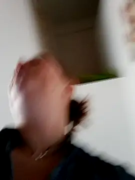 Snapshot of Angelacoquine chatting on 12.19.24 Angelacoquine online show from 12.19.24