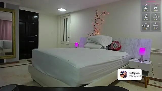 charolbruce 1 online show from 02.17.26