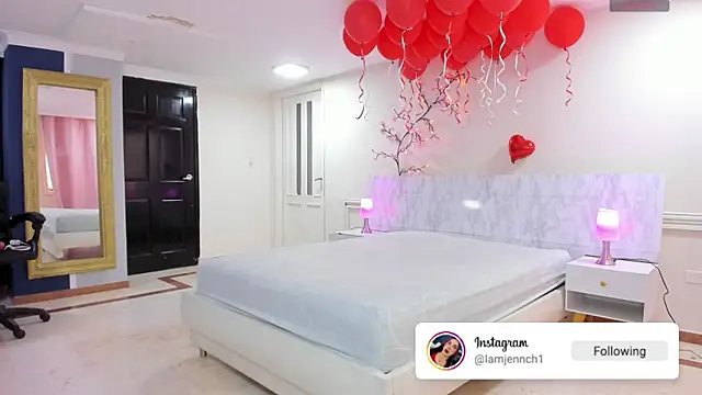 charolbruce 1 online show from 05.12.26