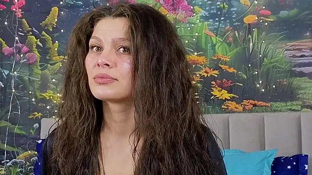 MadameDeFeu online show from 02.11.25