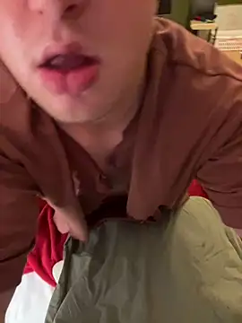 Sofia Slutty TravFR26 online show from 06.15.26