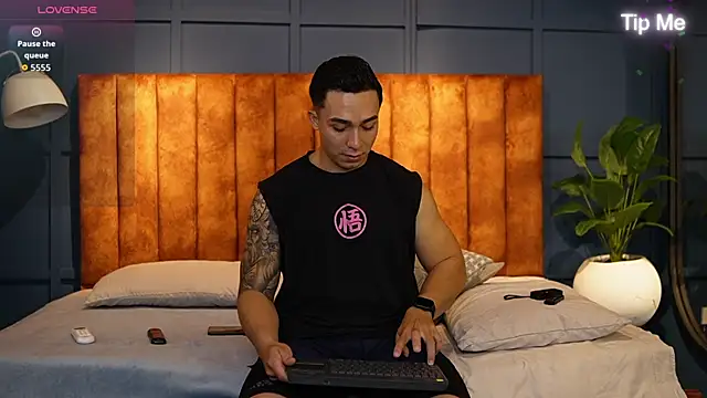 Ryan Hunt online show from 10.14.25