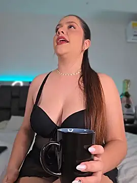 Sthef Castle online show from 04.07.26