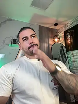 Snapshot of jaxon_colton chatting on 06.15.26 jaxon colton online show from 06.15.26