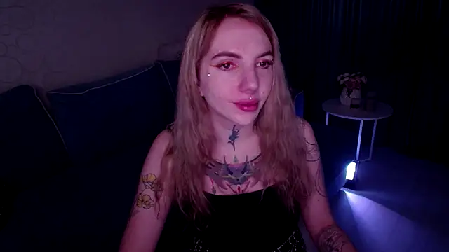 AnneTenet online show from 10.10.25