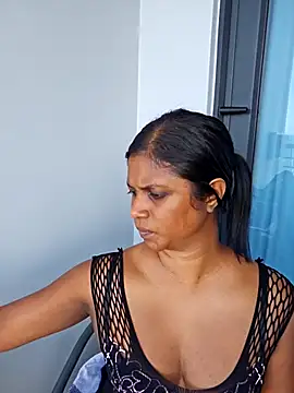 Snapshot of Sensual_indian7 chatting on 03.13.25 Sensual indian7 online show from 03.13.25