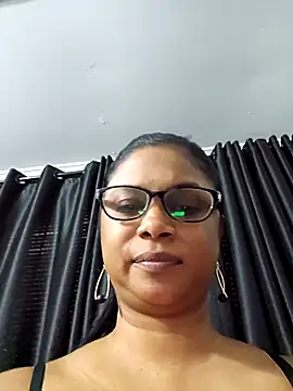 Snapshot of Sensual_indian7 chatting on 10.09.25 Sensual indian7 online show from 10.09.25