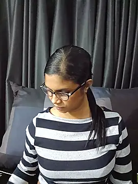 Snapshot of Sensual_indian7 chatting on 07.20.26 Sensual indian7 online show from 07.20.26