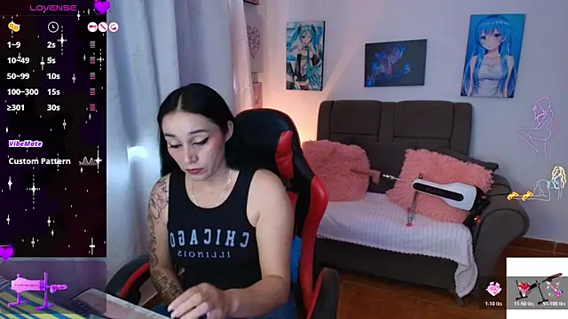 Snapshot of yeliana_sexxy chatting on 06.10.26 yeliana sexxy online show from 06.10.26