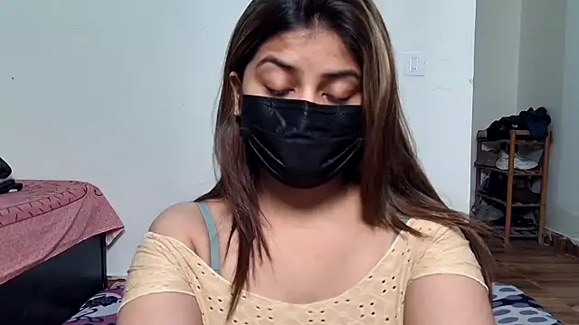 Hoty-Shivangi online show from 01.13.26