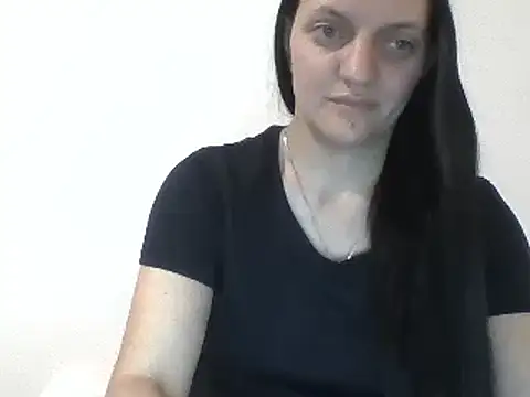 Snapshot of Vimed19 chatting on 03.22.25 Vimed19 online show from 03.22.25