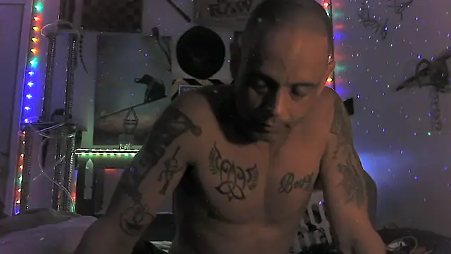 Buffshagswell online show from 10.13.25