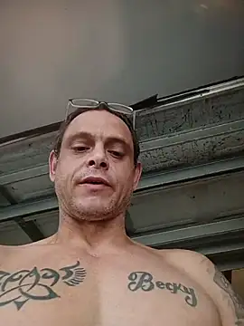 Buffshagswell online show from 12.13.25