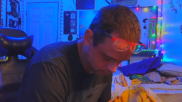 Buffshagswell online show from 02.12.26