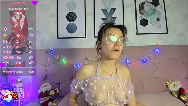 yukki kuran online show from 12.19.24