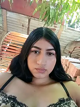 Julix A online show from 09.26.25