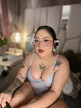 AHRI LEE online show from 12.15.24