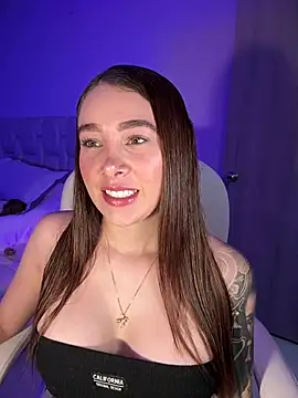 Lanataylor- online show from 02.19.25