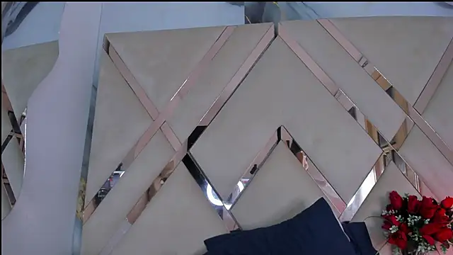 ninaht online show from 10.23.25