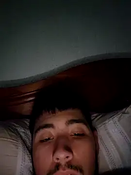 hornycollegestudenthung online show from 01.06.25