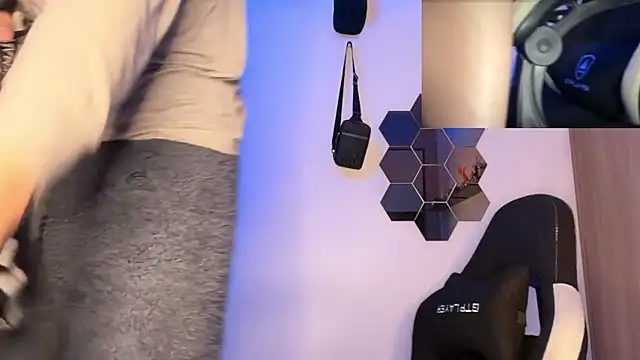 Snapshot of kensnb chatting on 02.04.26 kensnb online show from 02.04.26