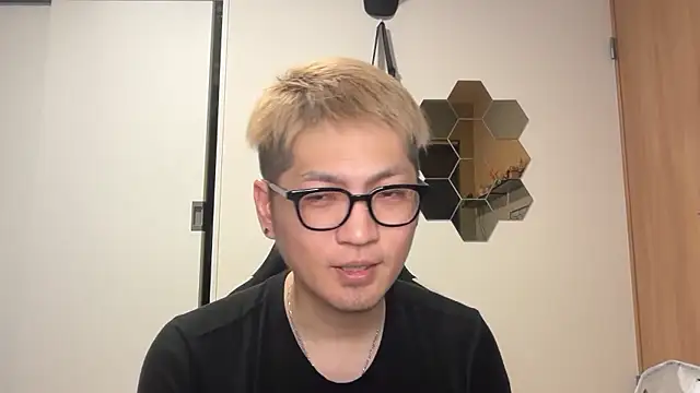 Snapshot of kensnb chatting on 02.28.26 kensnb online show from 02.28.26