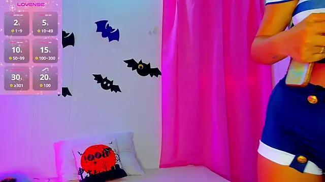 Natasha by online show from 10.28.25