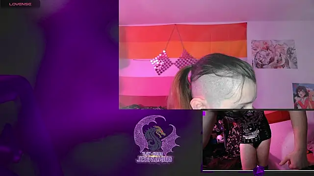 Snapshot of Rae-Suon chatting on 02.02.25 Rae-Suon online show from 02.02.25