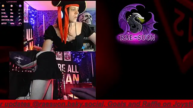 Snapshot of Rae-Suon chatting on 10.12.25 Rae-Suon online show from 10.12.25