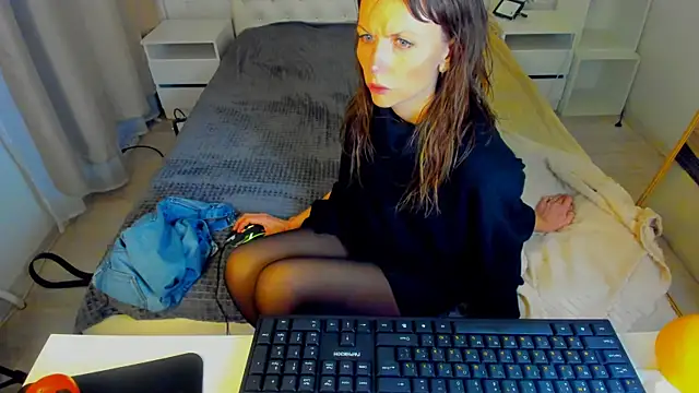 Elizabe th online show from 01.22.25