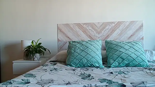 Snapshot of secretmuses chatting on 02.08.26 secretmuses online show from 02.08.26