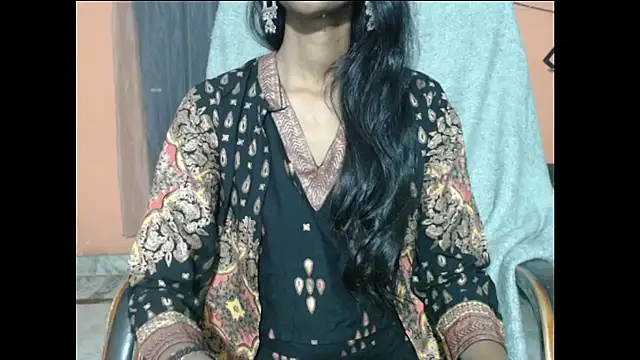 Snapshot of Sabjivali chatting on 11.19.25 Sabjivali online show from 11.19.25