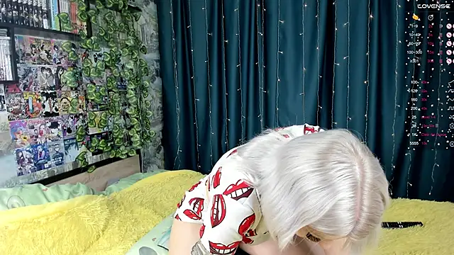 NikaRosesXXX online show from 10.05.25
