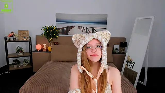 LayriantaVee online show from 03.03.25